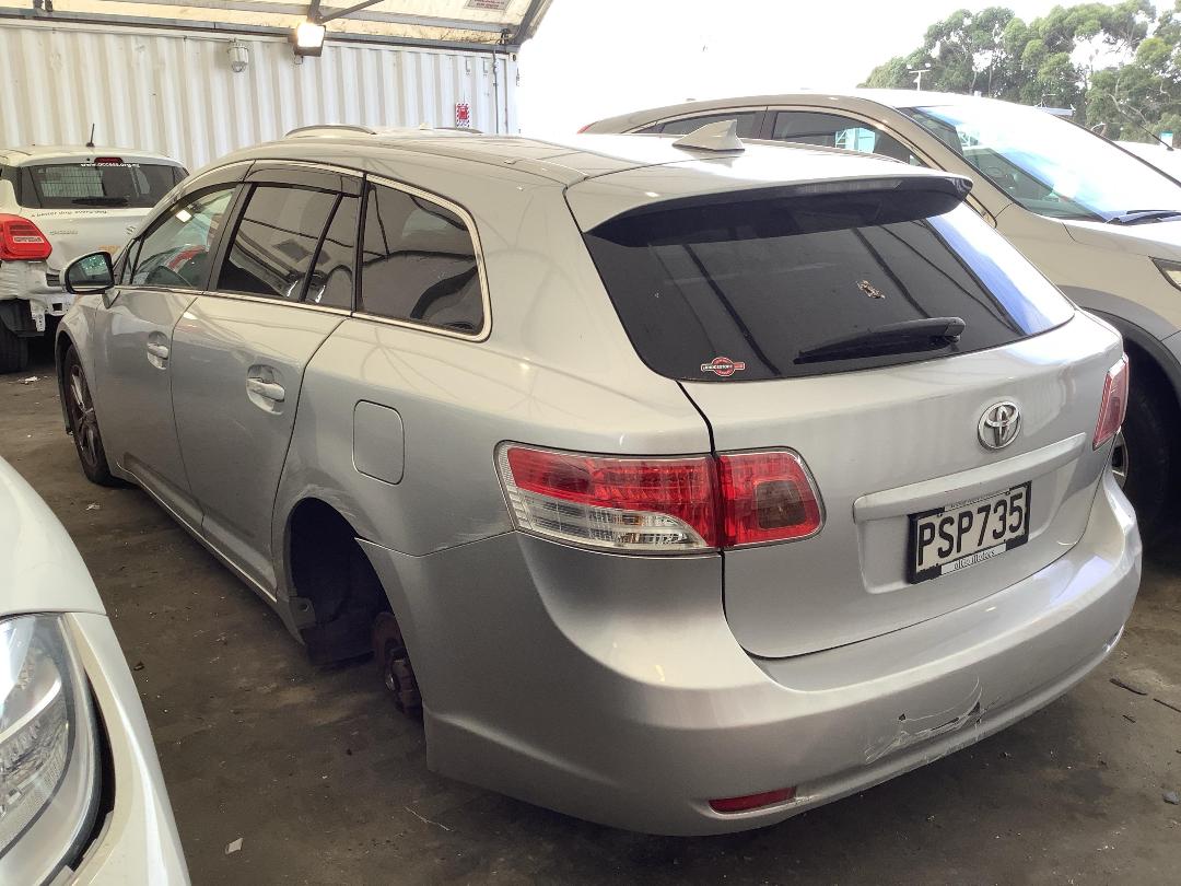 Photo '6' of Toyota Avensis