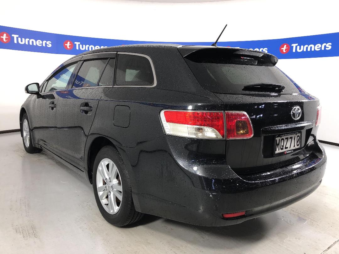 Photo '5' of Toyota Avensis