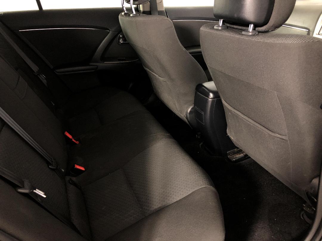 Photo '20' of Toyota Avensis