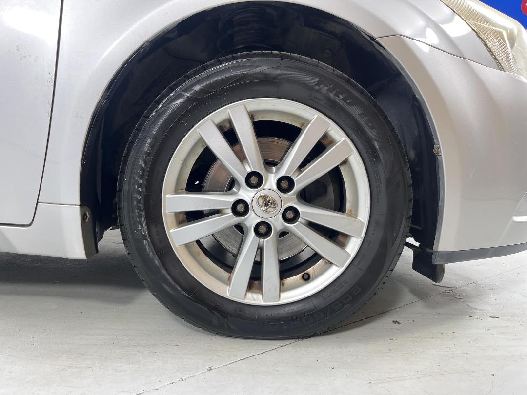 Photo '9' of Toyota Avensis