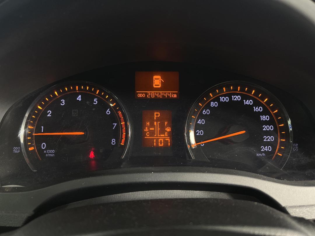 Photo '21' of Toyota Avensis