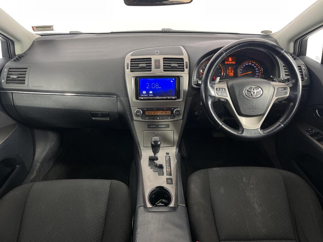 Photo '17' of Toyota Avensis