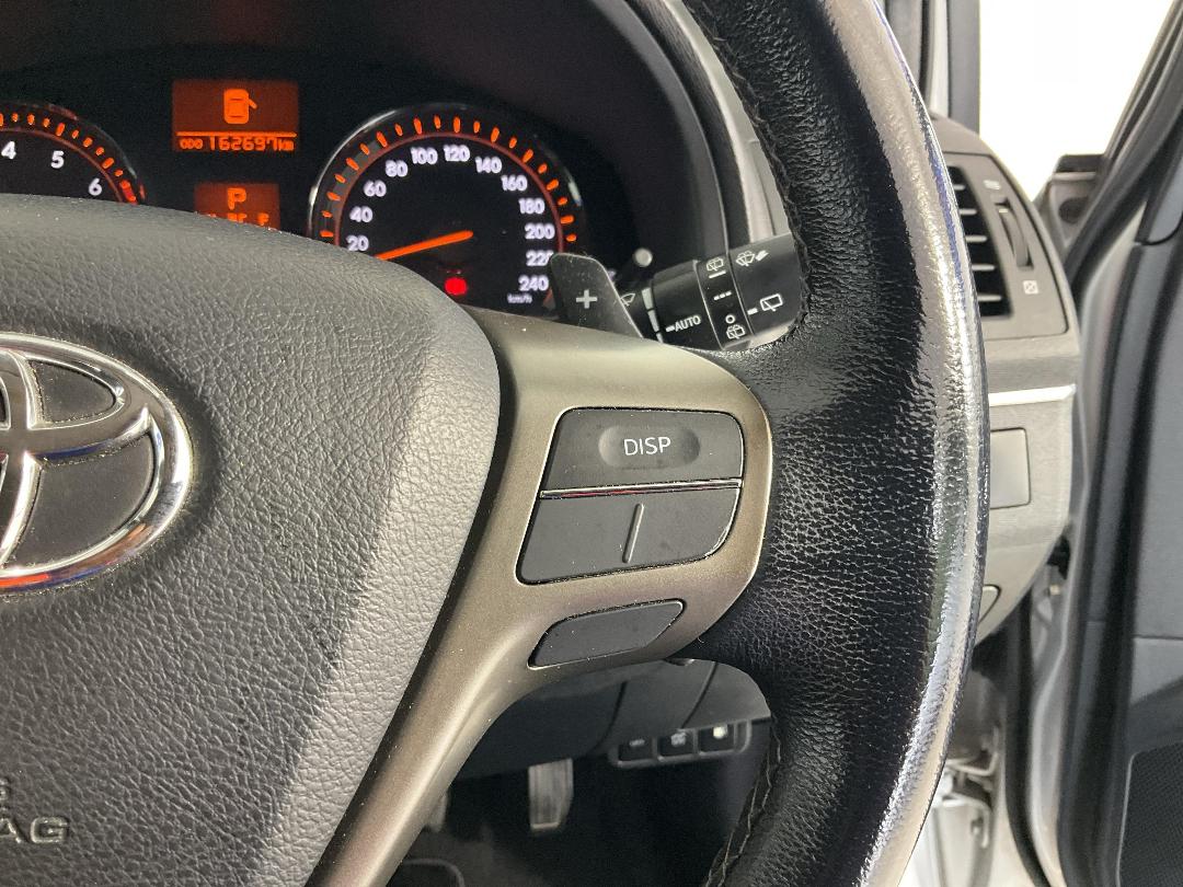 Photo '28' of Toyota Avensis Photo '28' of Toyota Avensis