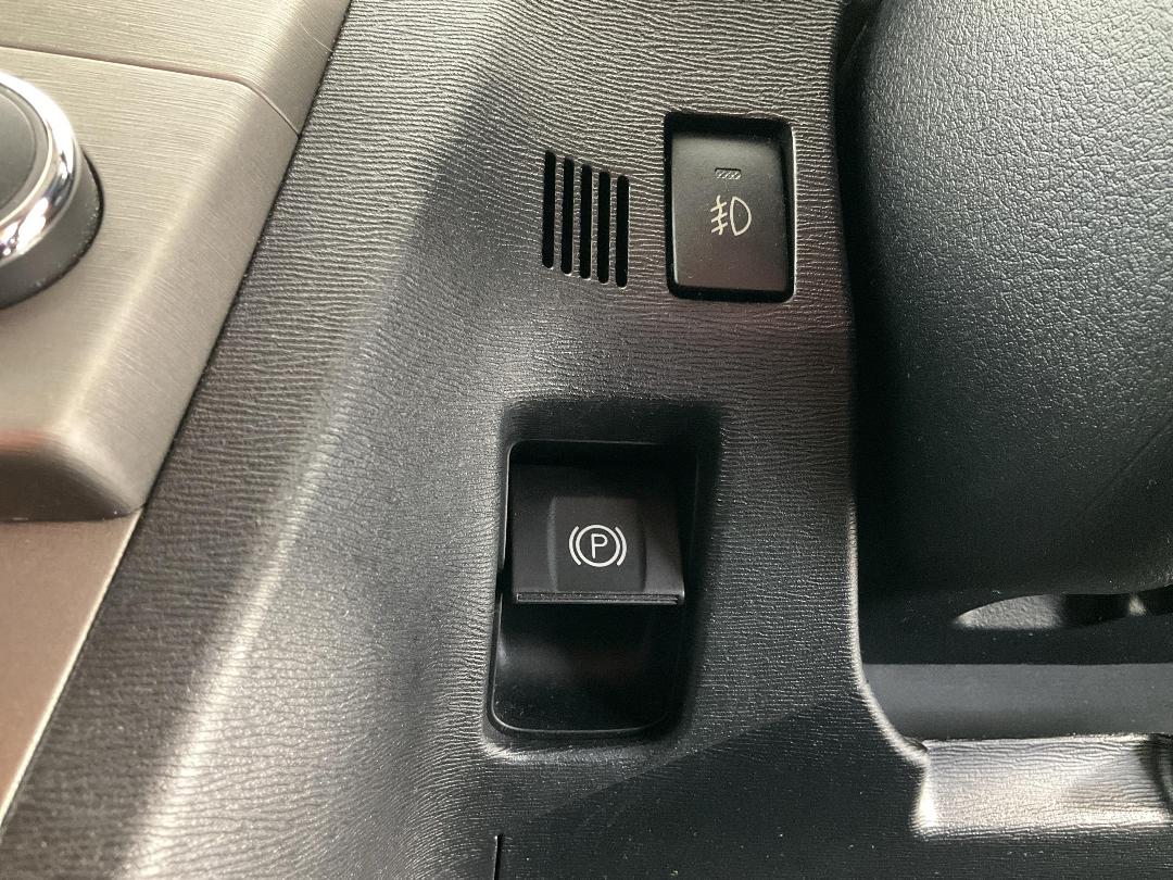 Photo '30' of Toyota Avensis Photo '30' of Toyota Avensis