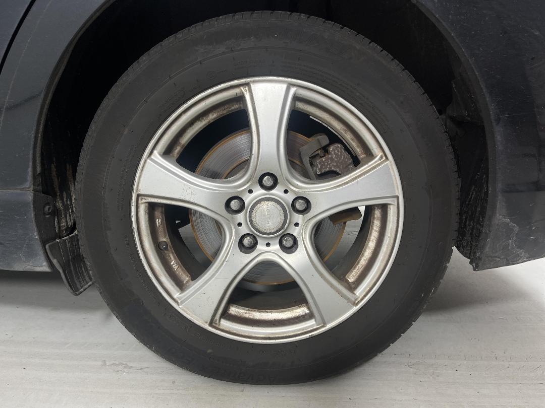 Photo '9' of Toyota Avensis