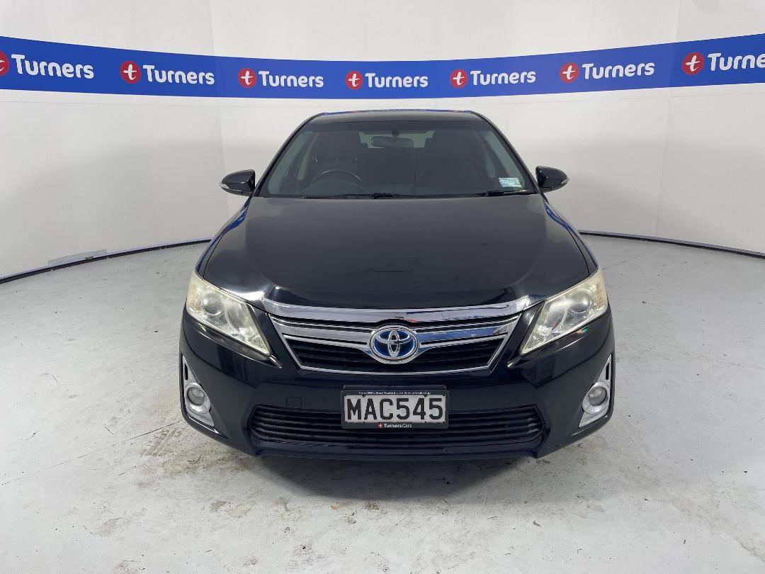 Photo '2' of Toyota Camry