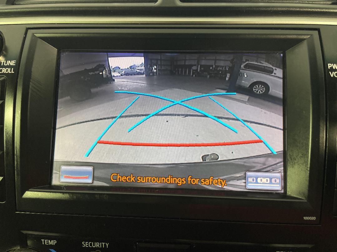 Photo '23' of Toyota Camry