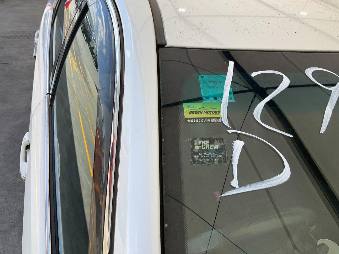 Photo '15' of Toyota Camry Photo '15' of Toyota Camry