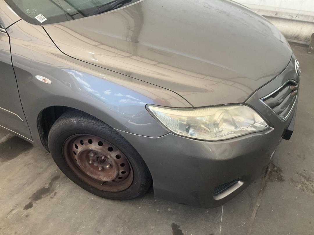 Photo '4' of Toyota Camry GL Photo '4' of Toyota Camry GL