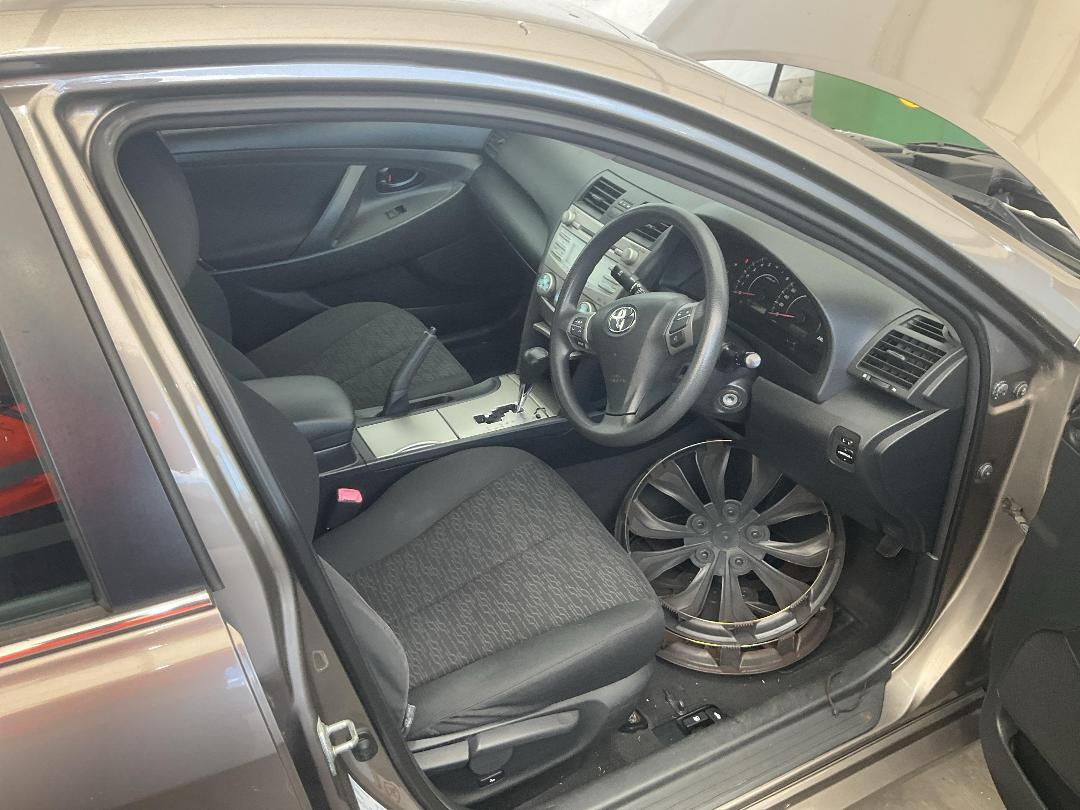 Photo '19' of Toyota Camry GL Photo '19' of Toyota Camry GL