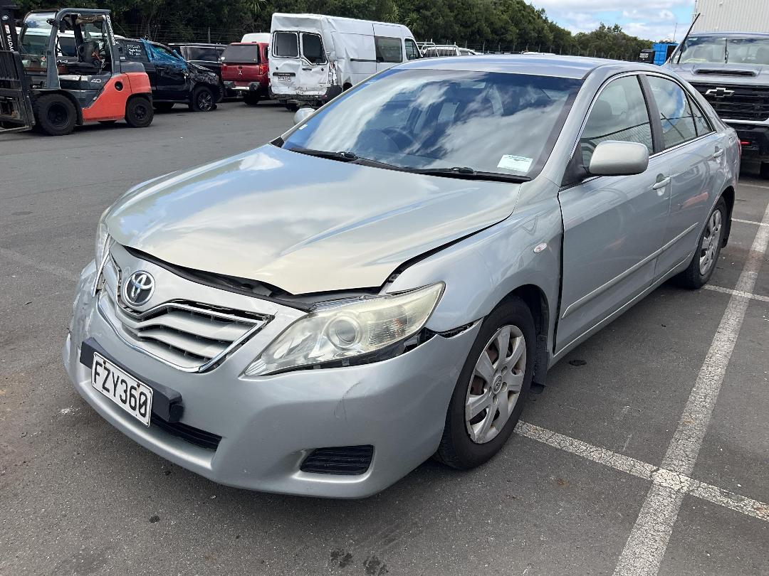 Photo '2' of Toyota Camry GL Photo '2' of Toyota Camry GL