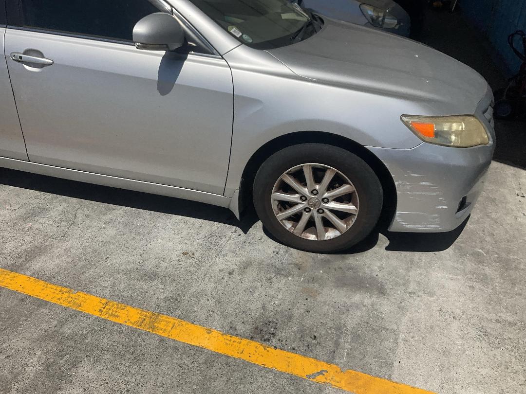 Photo '2' of Toyota Camry