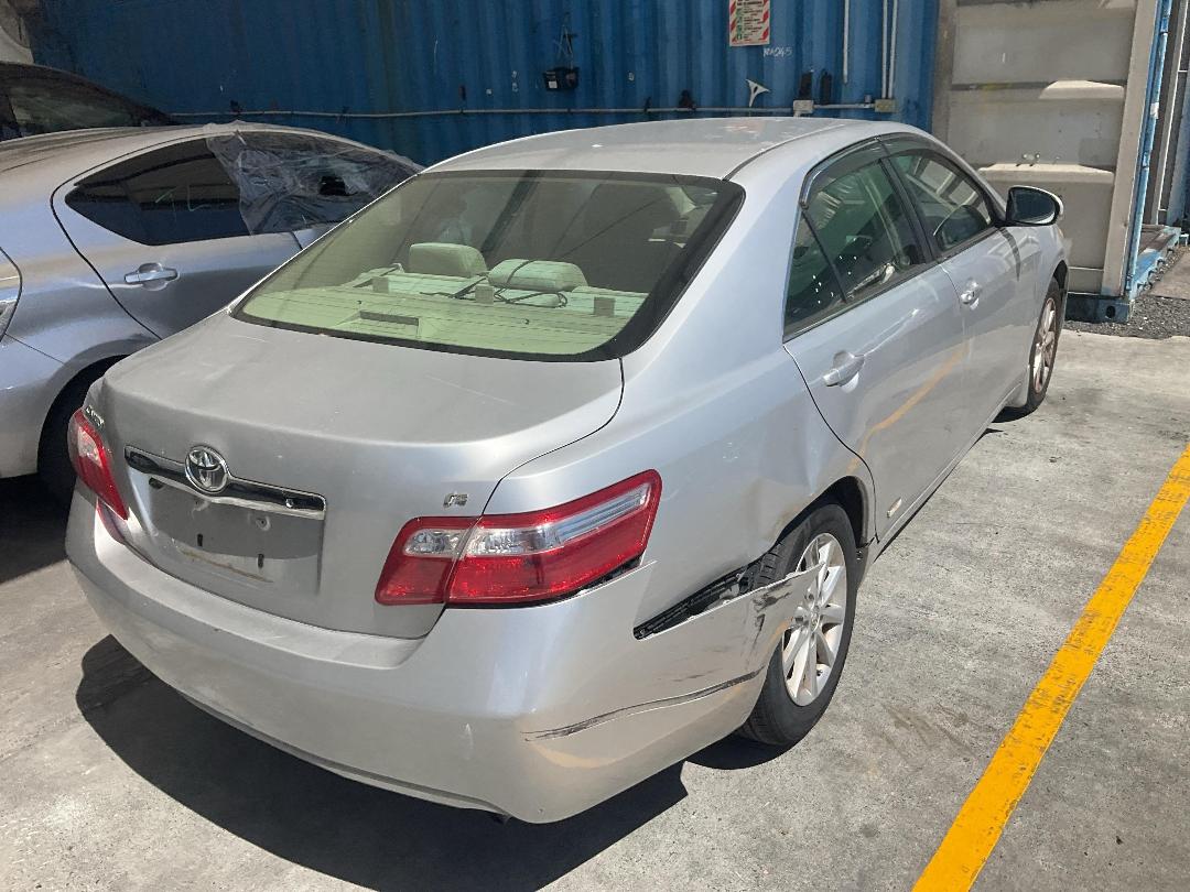 Photo '13' of Toyota Camry