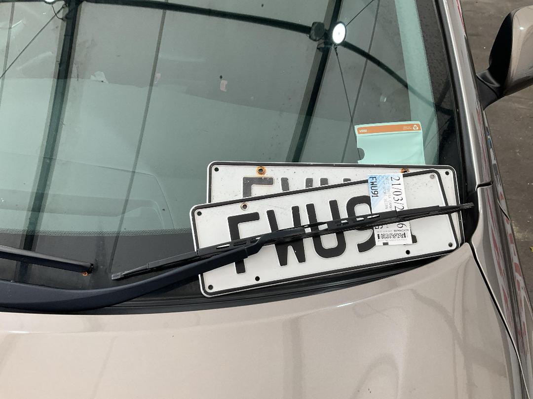 Photo '23' of Toyota Camry Sport