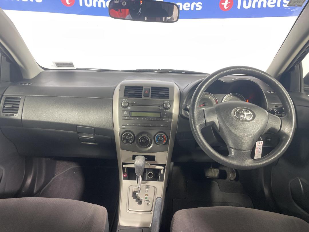 Photo '17' of Toyota Corolla