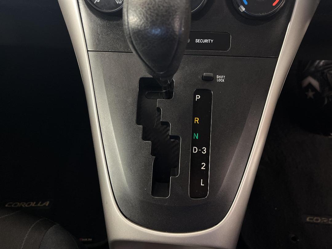 Photo '28' of Toyota Corolla Photo '28' of Toyota Corolla