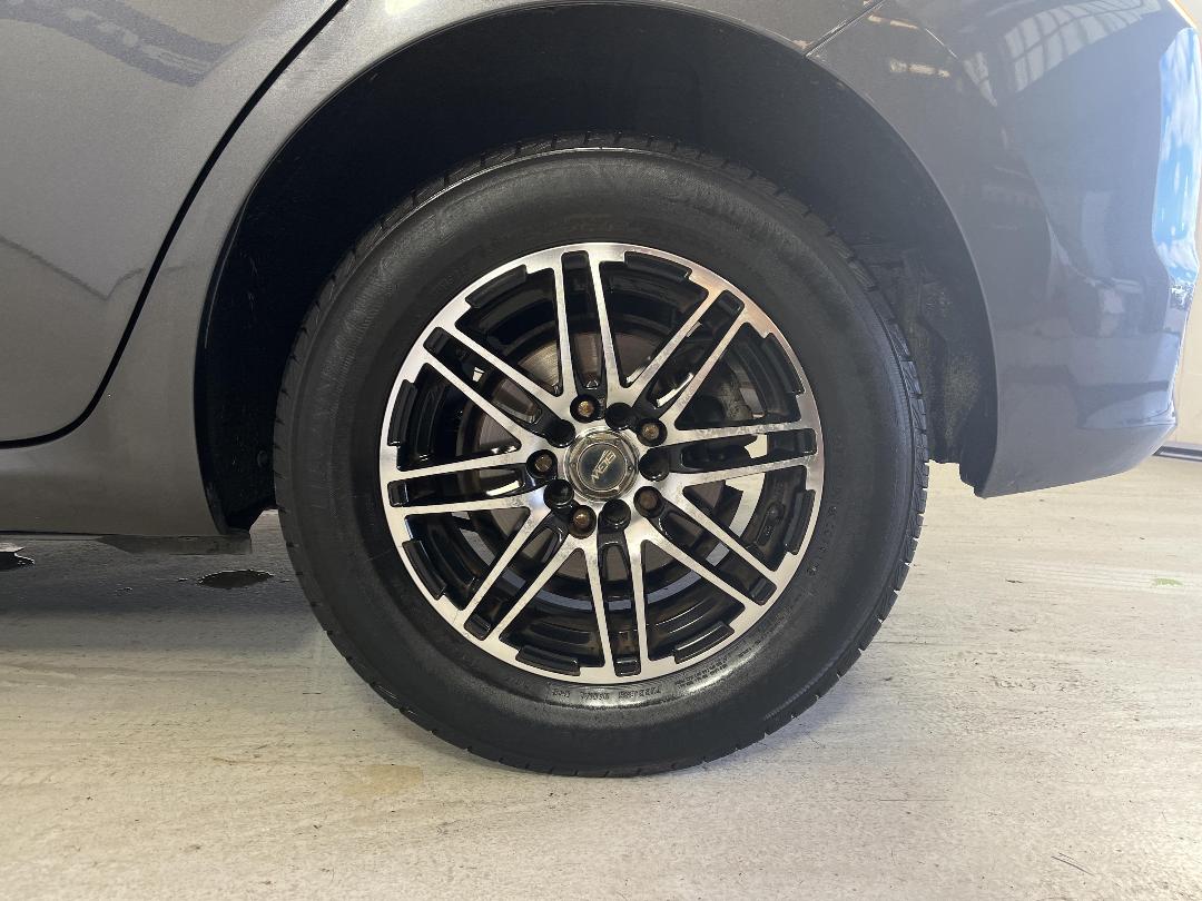 Photo '11' of Toyota Corolla Photo '11' of Toyota Corolla