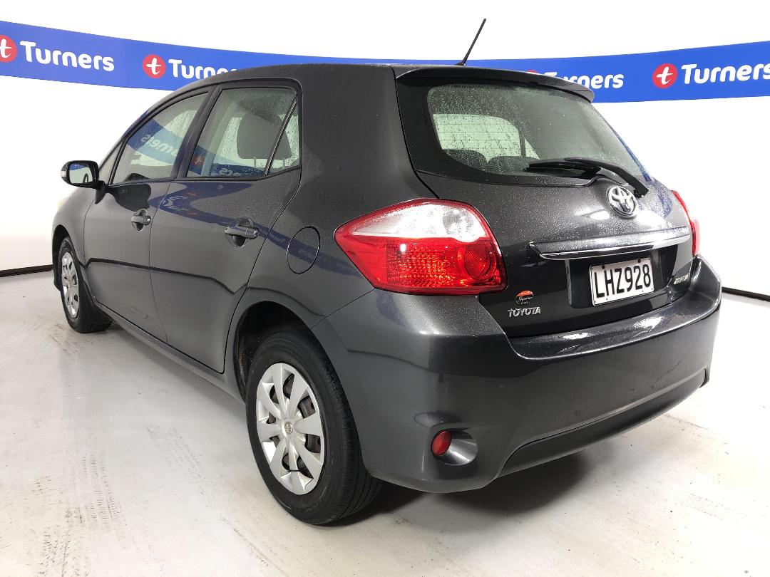 Photo '5' of Toyota Corolla Photo '5' of Toyota Corolla