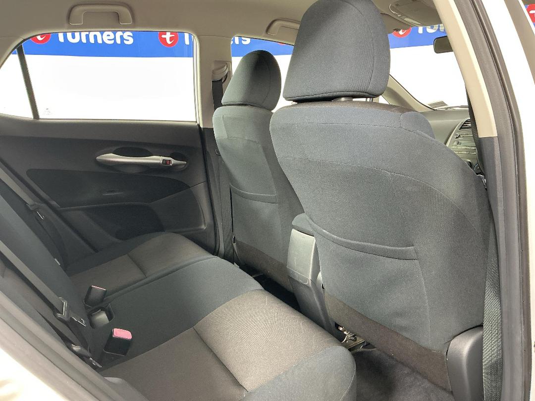 Photo '20' of Toyota Corolla