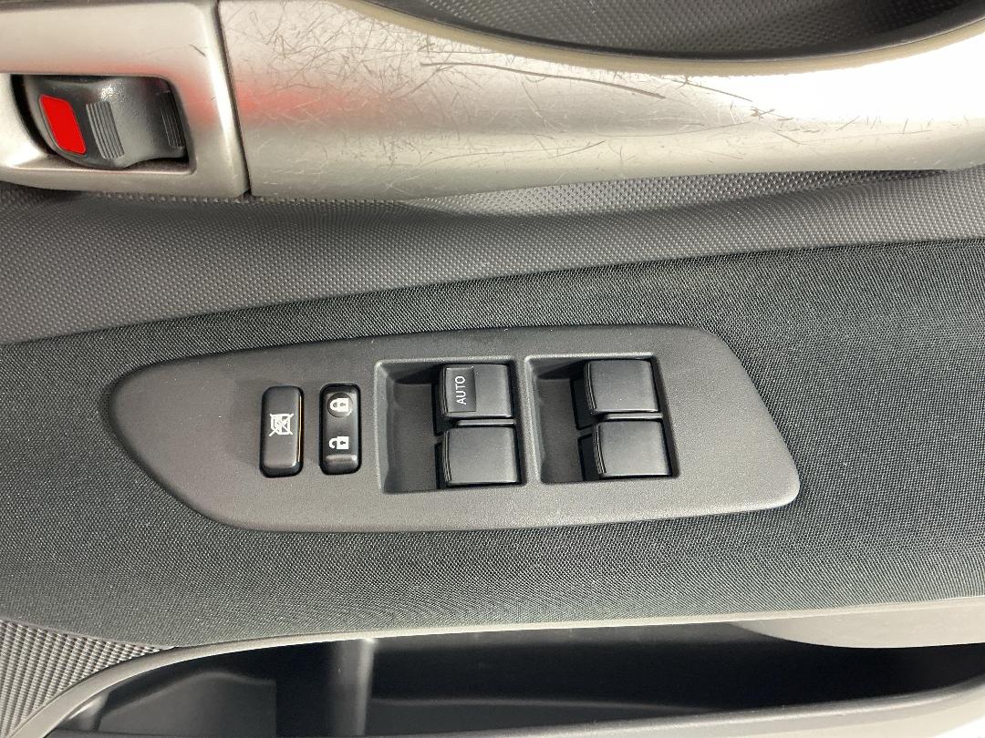 Photo '24' of Toyota Corolla