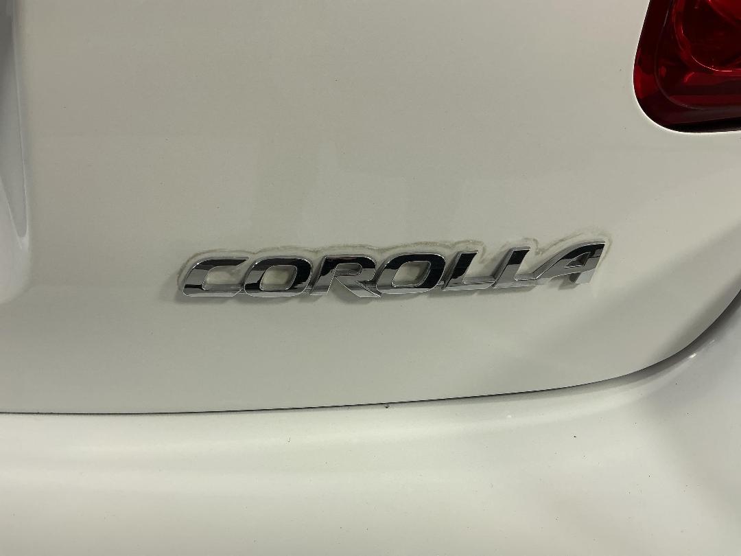 Photo '28' of Toyota Corolla