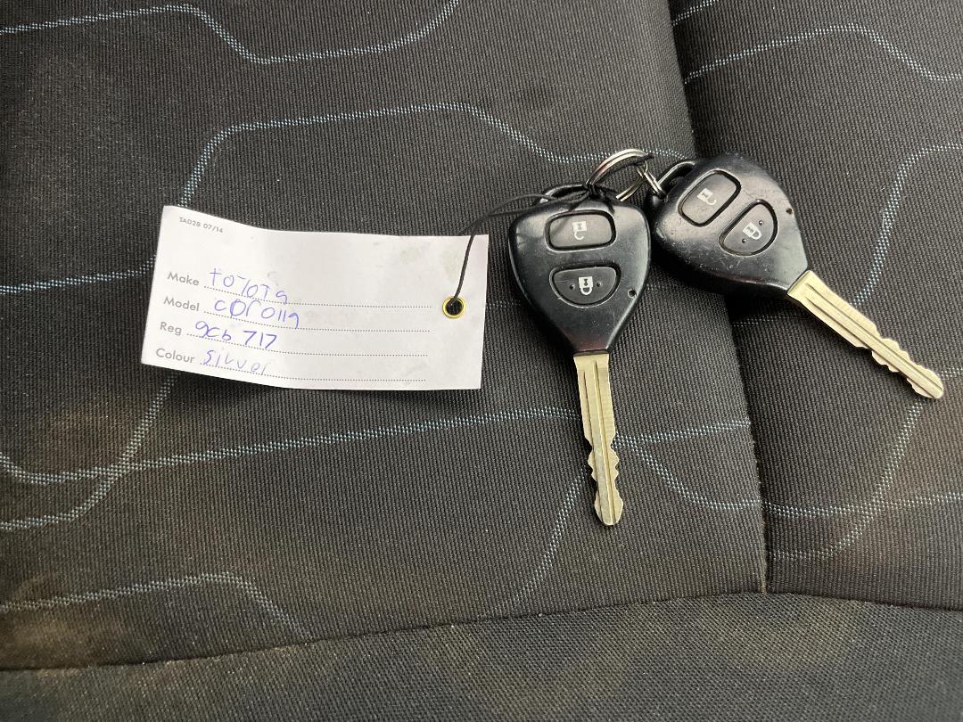 Photo '22' of Toyota Corolla