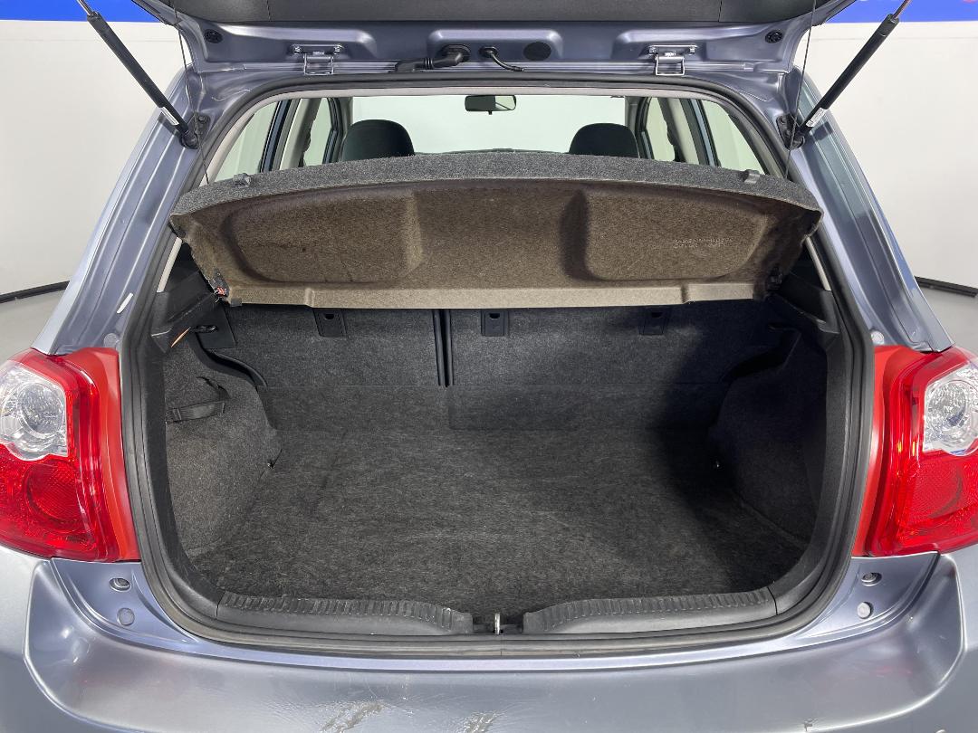 Photo '14' of Toyota Corolla