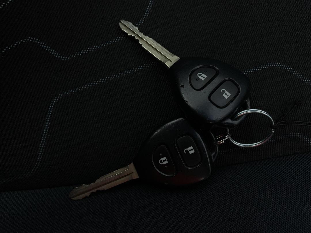 Photo '22' of Toyota Corolla