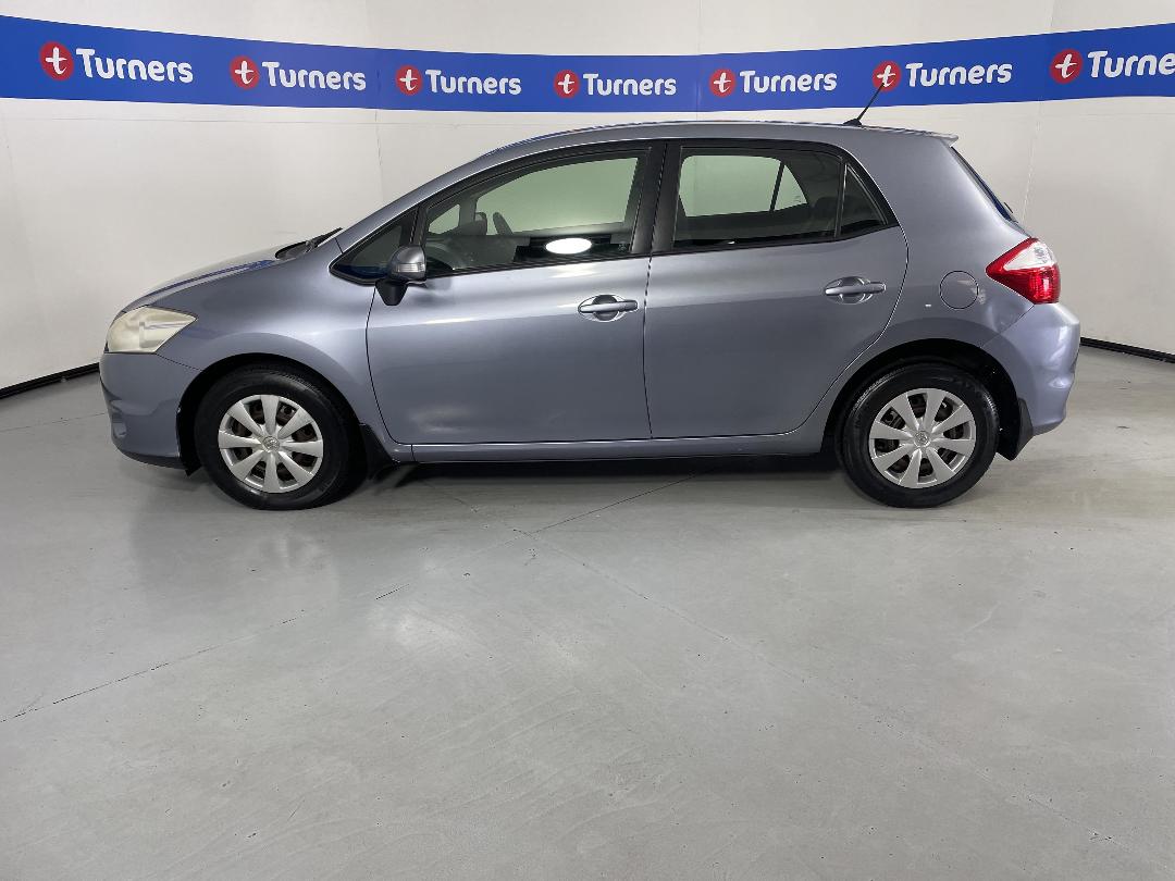 Photo '24' of Toyota Corolla