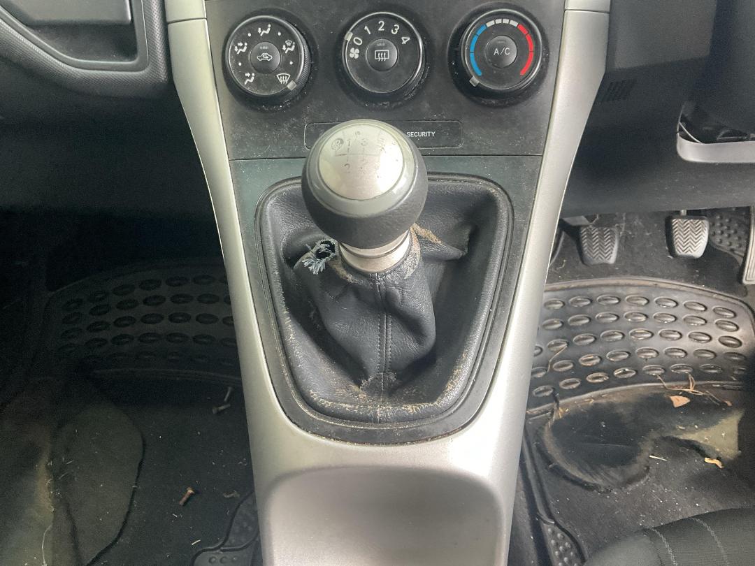 Photo '14' of Toyota Corolla GX