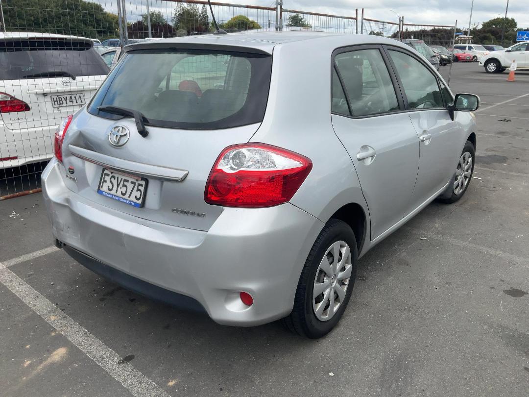 Photo '4' of Toyota Corolla GX