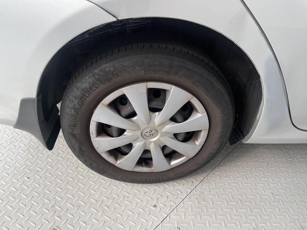 Photo '8' of Toyota Corolla GX