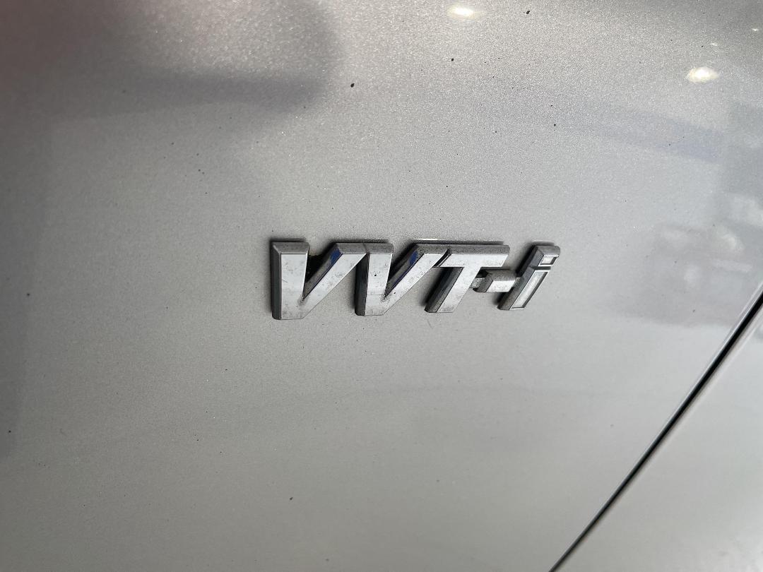 Photo '32' of Toyota Corolla GX