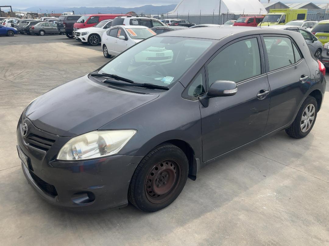 Photo '3' of Toyota Corolla GX Photo '3' of Toyota Corolla GX