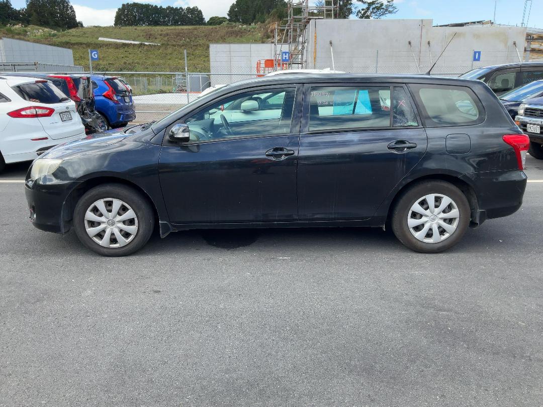 Photo '4' of Toyota Corolla GX