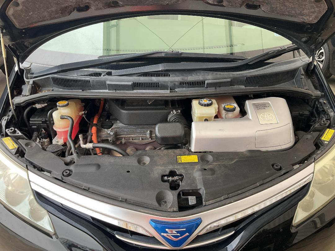 Photo '9' of Toyota Estima