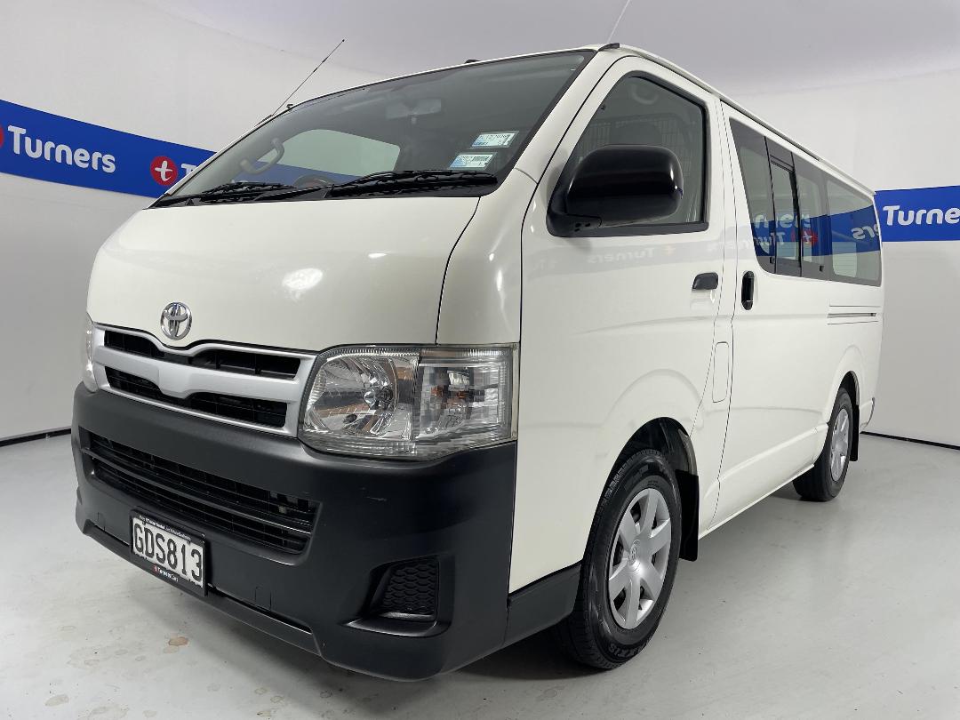 Photo '4' of Toyota Hiace Photo '4' of Toyota Hiace