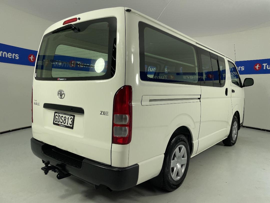 Photo '7' of Toyota Hiace Photo '7' of Toyota Hiace