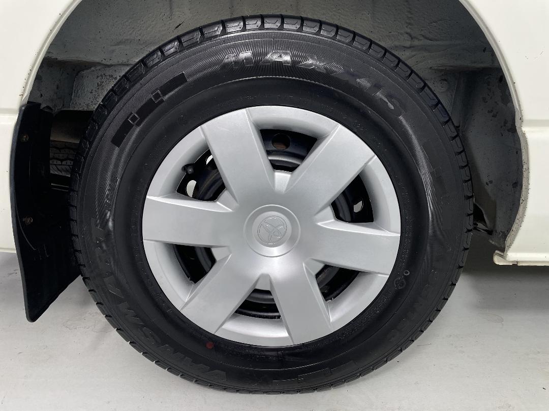 Photo '12' of Toyota Hiace Photo '12' of Toyota Hiace