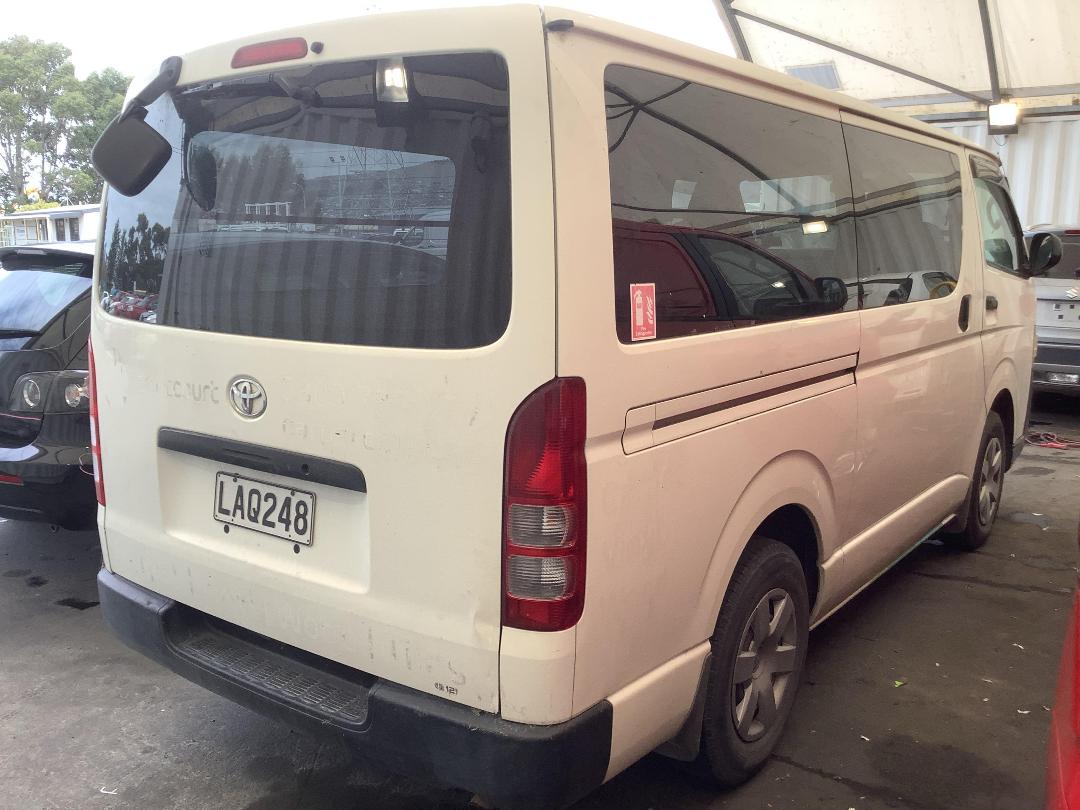Photo '4' of Toyota Hiace Photo '4' of Toyota Hiace