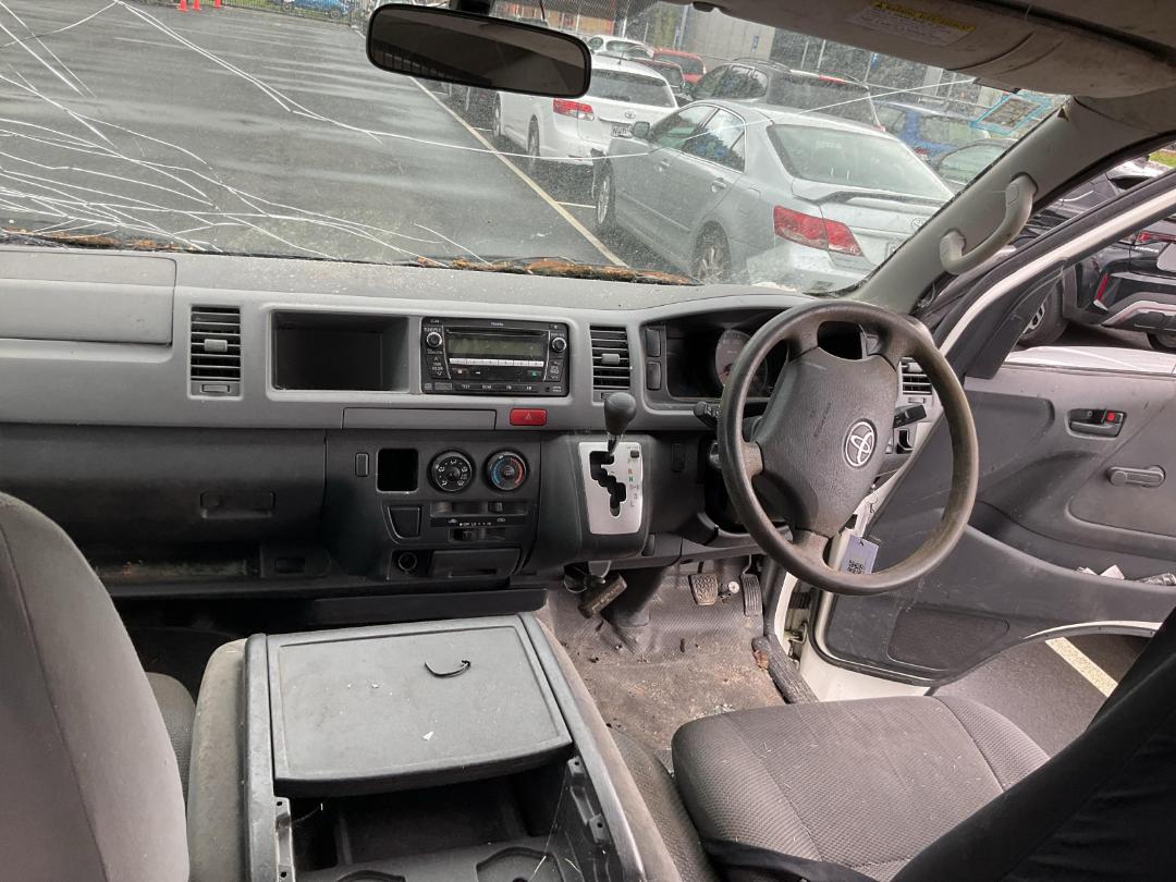 Photo '6' of Toyota Hiace ZX TD Photo '6' of Toyota Hiace ZX TD