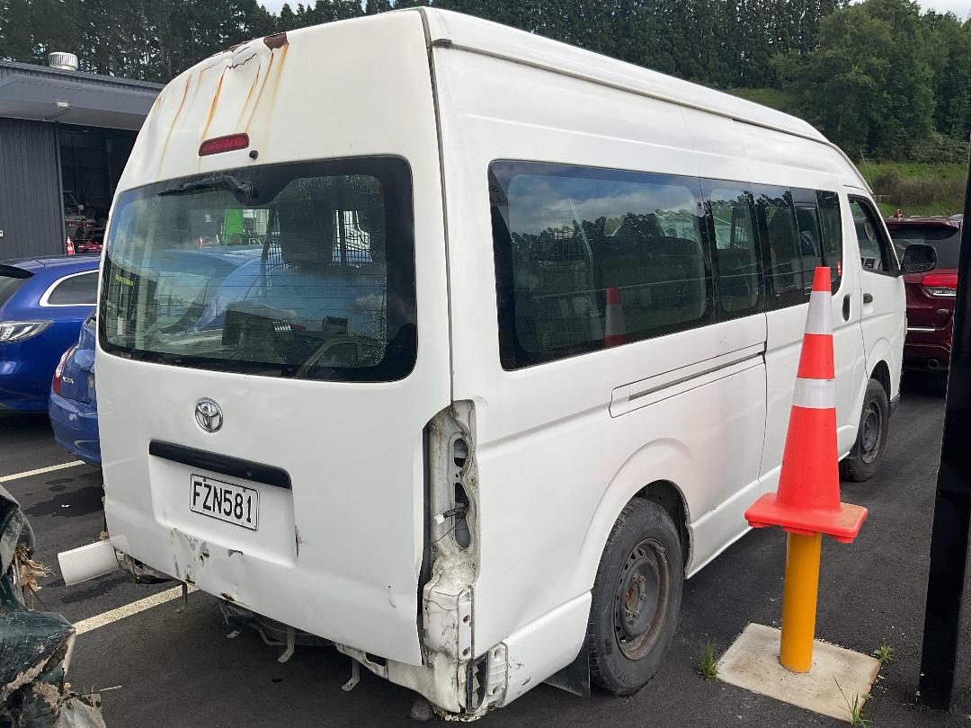 Photo '4' of Toyota Hiace ZX TD Photo '4' of Toyota Hiace ZX TD