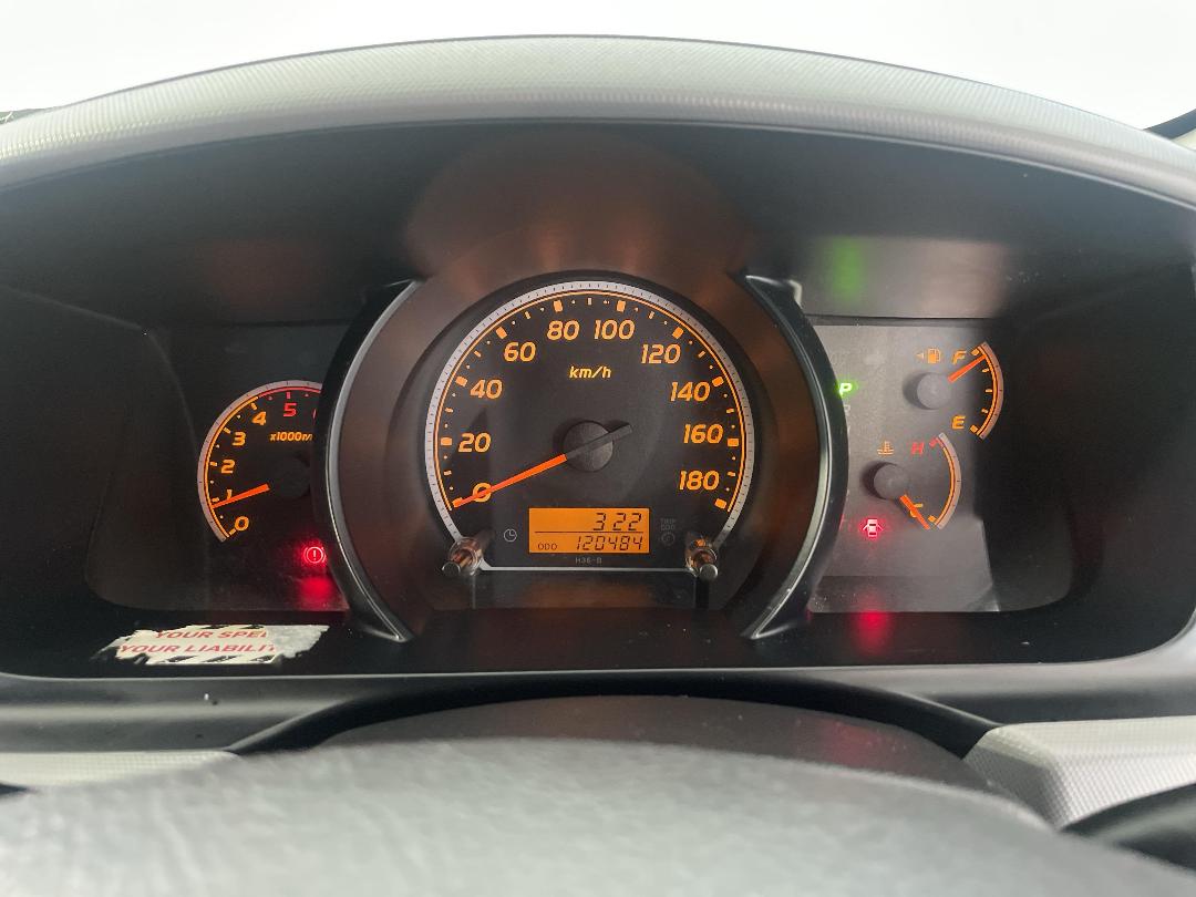 Photo '20' of Toyota Hiace