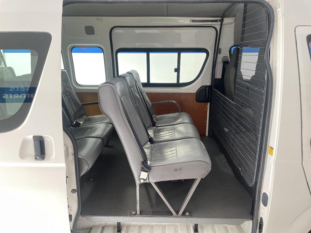 Photo '19' of Toyota Hiace