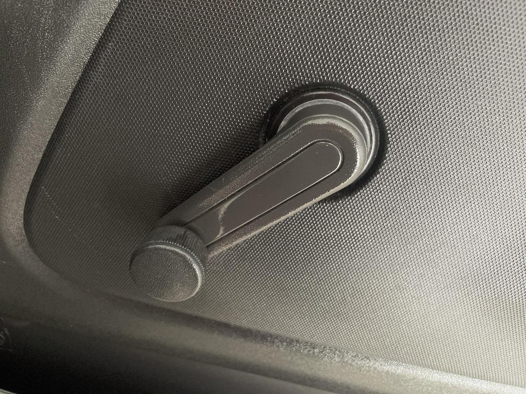 Photo '22' of Toyota Hiace