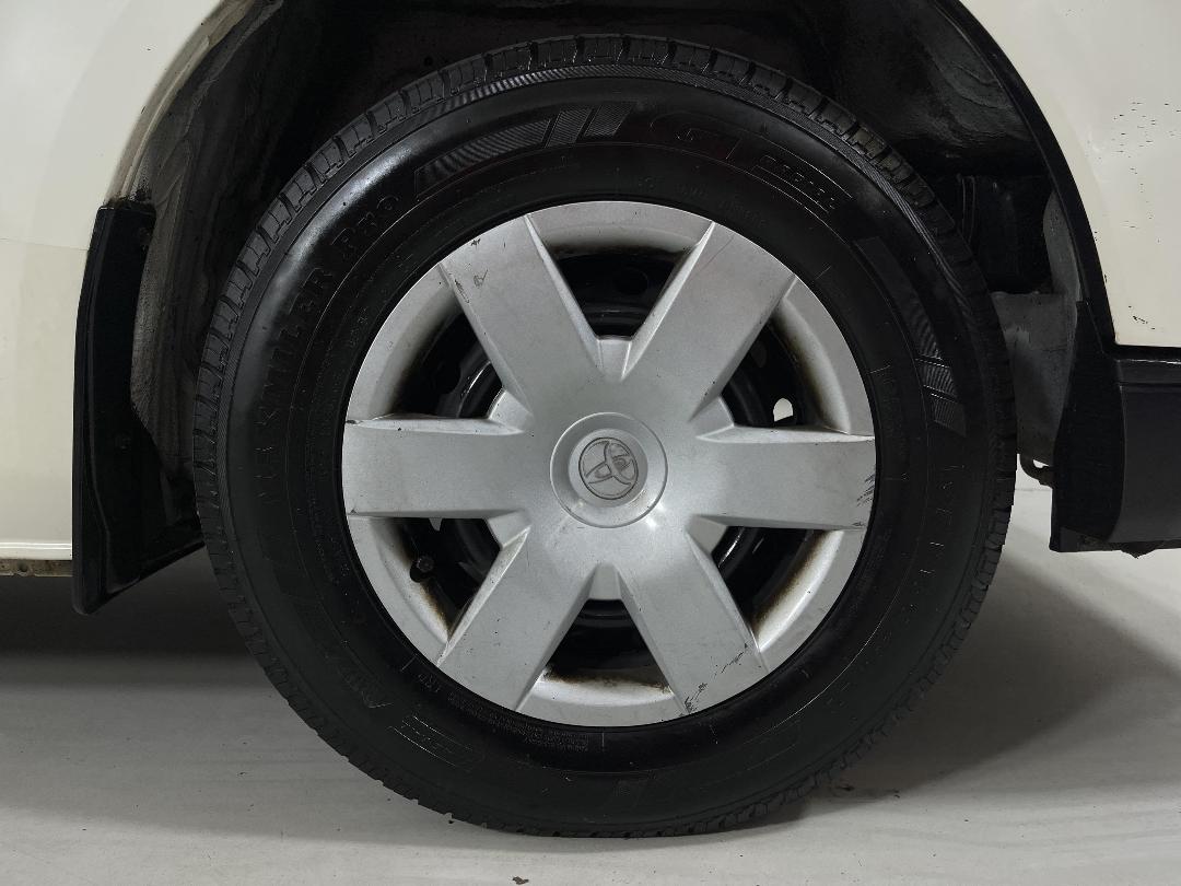 Photo '9' of Toyota Hiace Photo '9' of Toyota Hiace