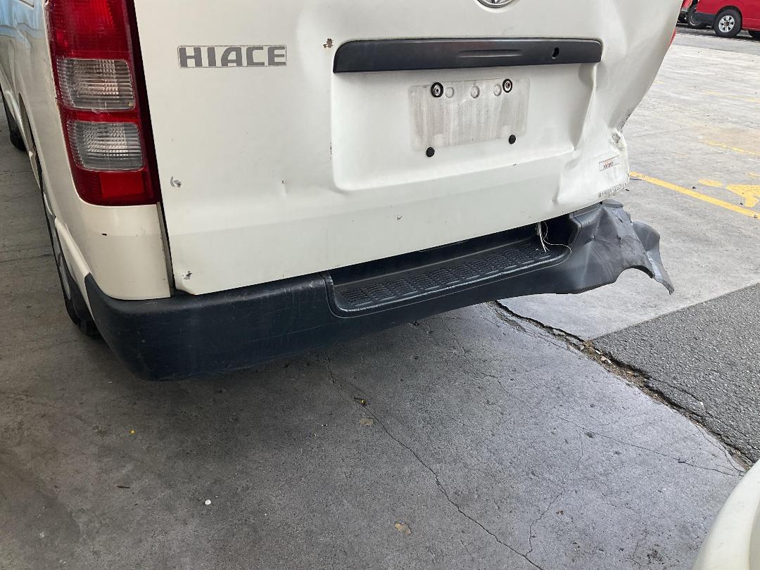 Photo '11' of Toyota Hiace Photo '11' of Toyota Hiace