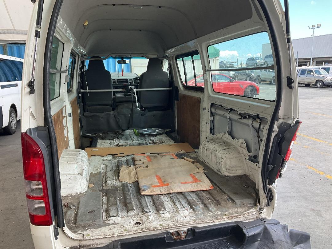 Photo '12' of Toyota Hiace Photo '12' of Toyota Hiace