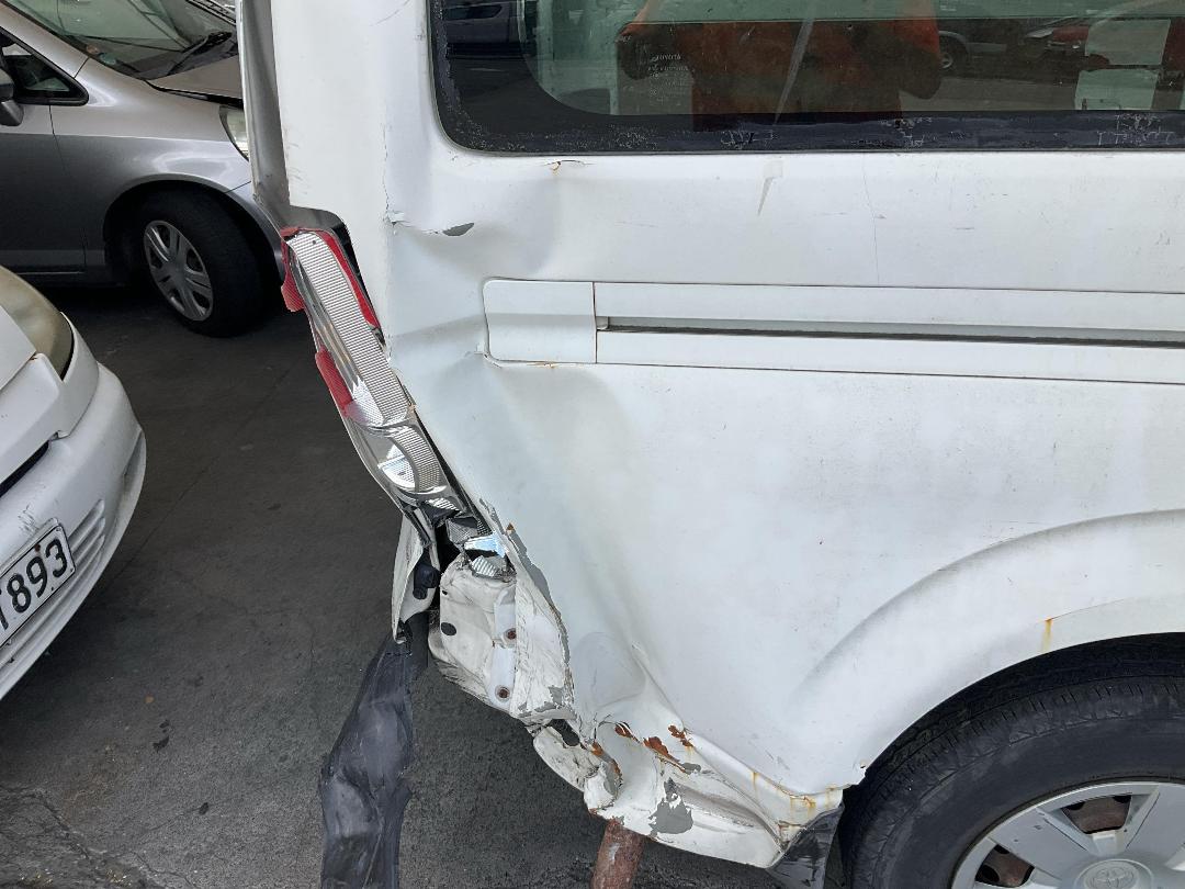 Photo '17' of Toyota Hiace Photo '17' of Toyota Hiace