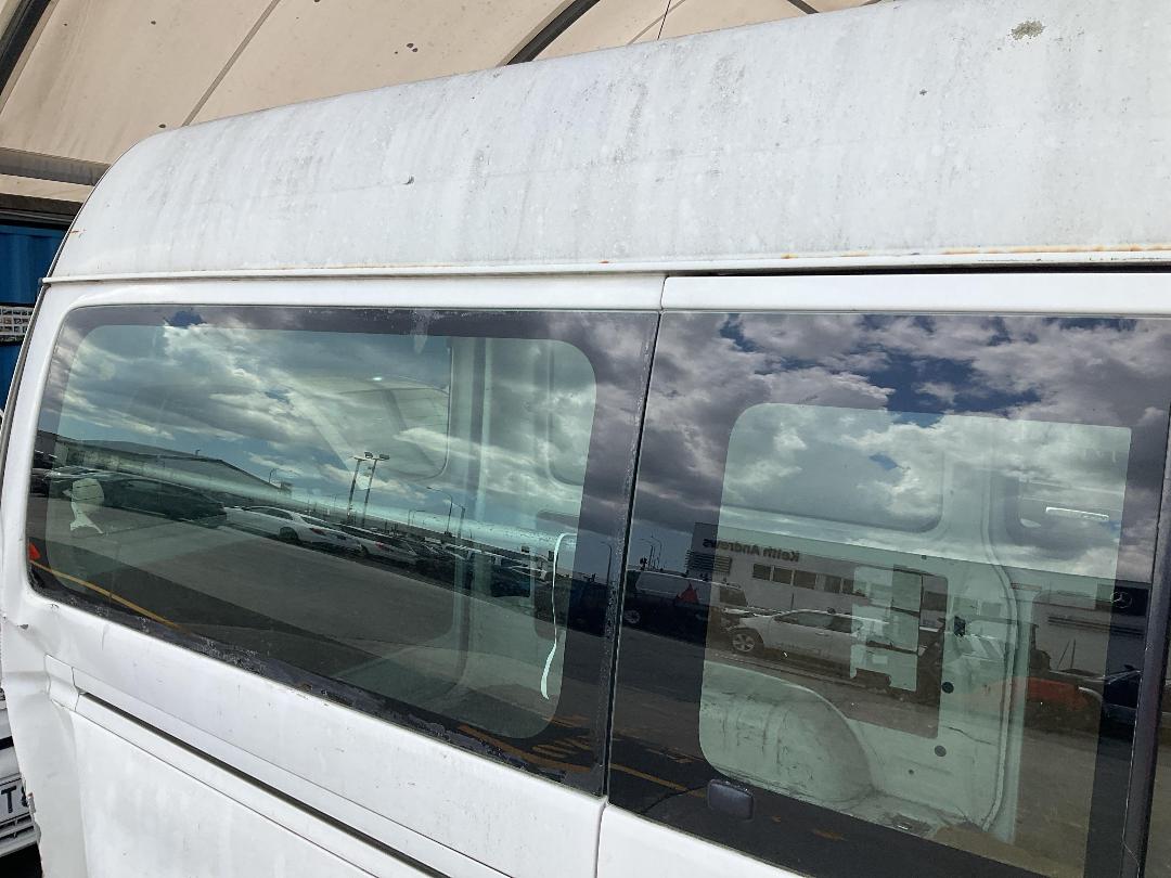 Photo '21' of Toyota Hiace Photo '21' of Toyota Hiace